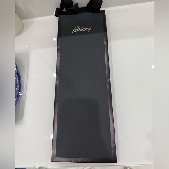 BRIONI - Elegant Blue Polka Dot Tie , NWT - Picture 6 of 6